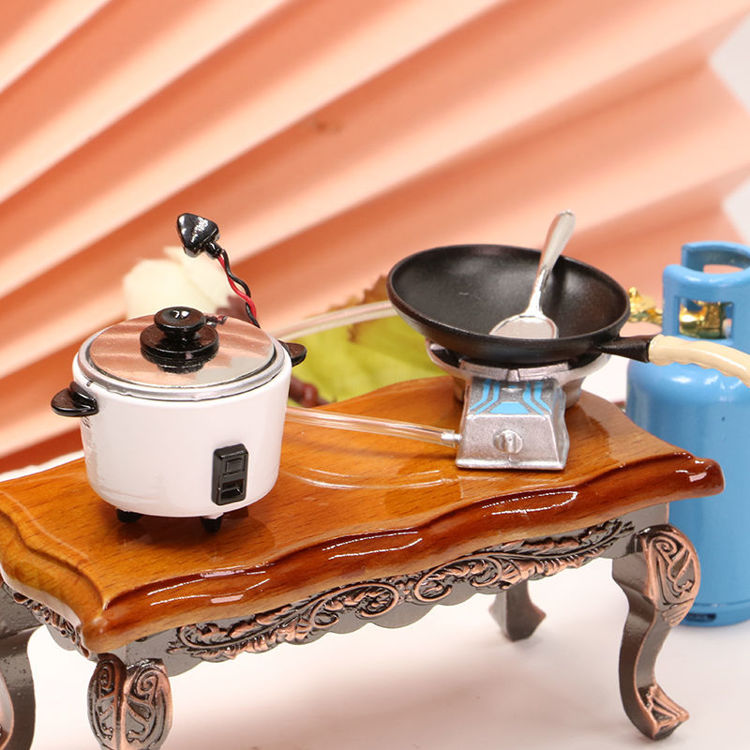 Mini White Rice Cooker